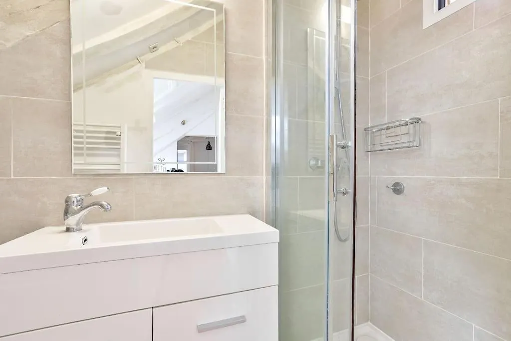 Stunning Duplex Near Place De La Nation Paris 0*,  Frankrig